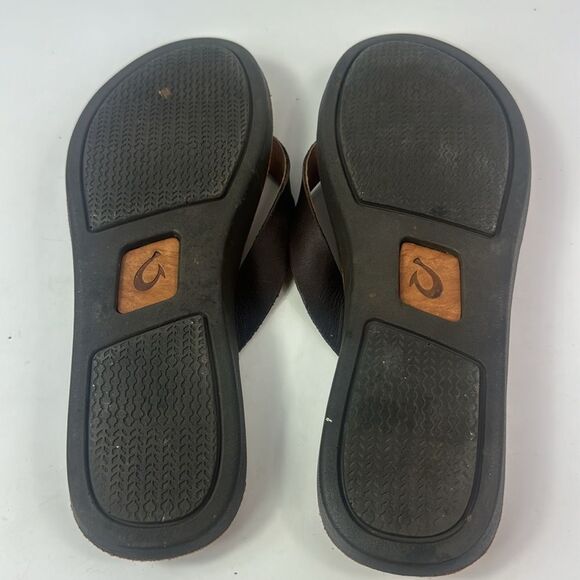 Olukai Loea Leather Strap Minimalist Women's Sandals - Picture 12 of 14